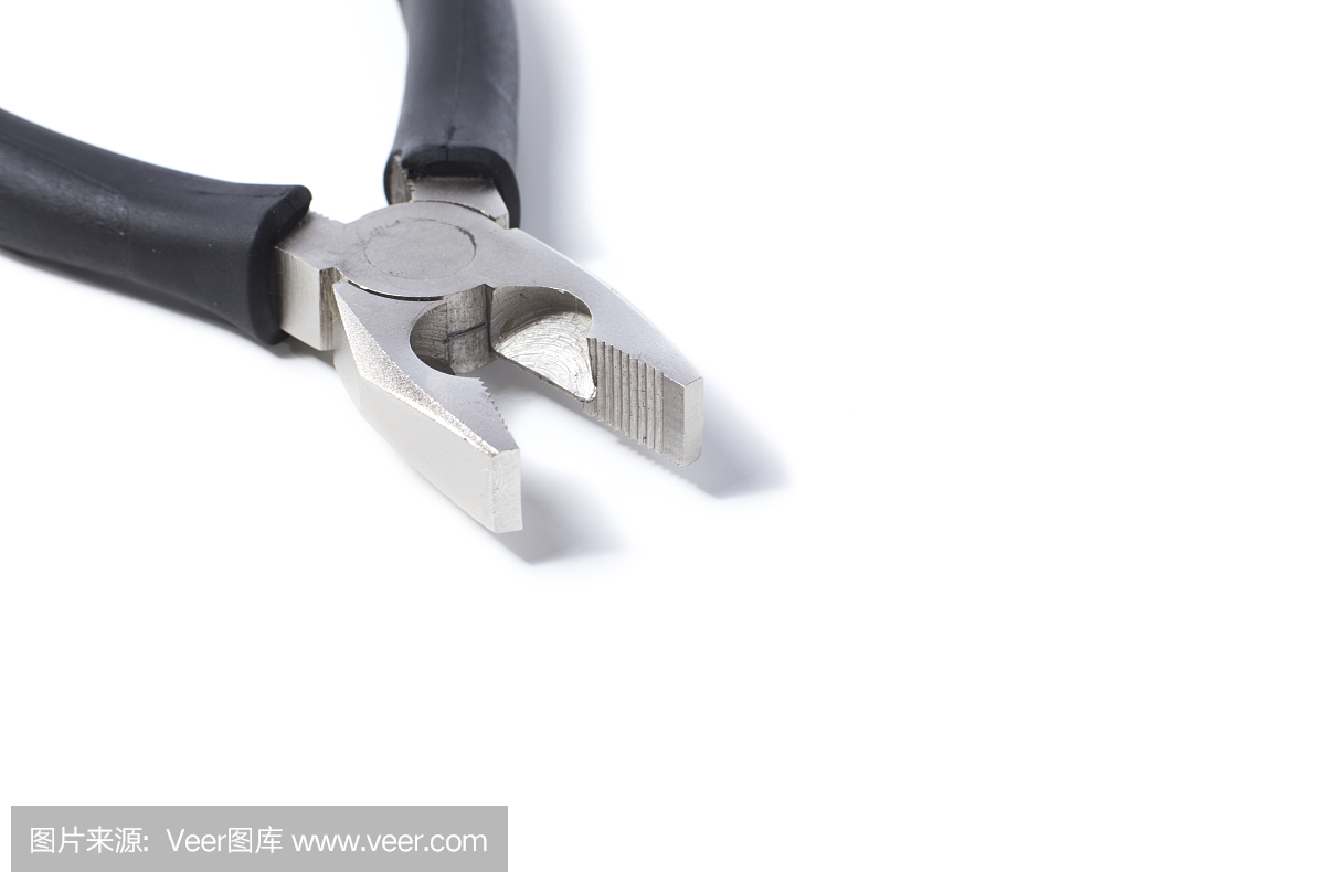 用整體鋼絲鉗打開鉗子